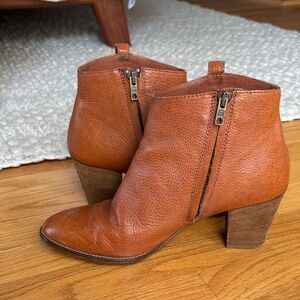 Madewell Tan Leather Ankle Boots size 8.5